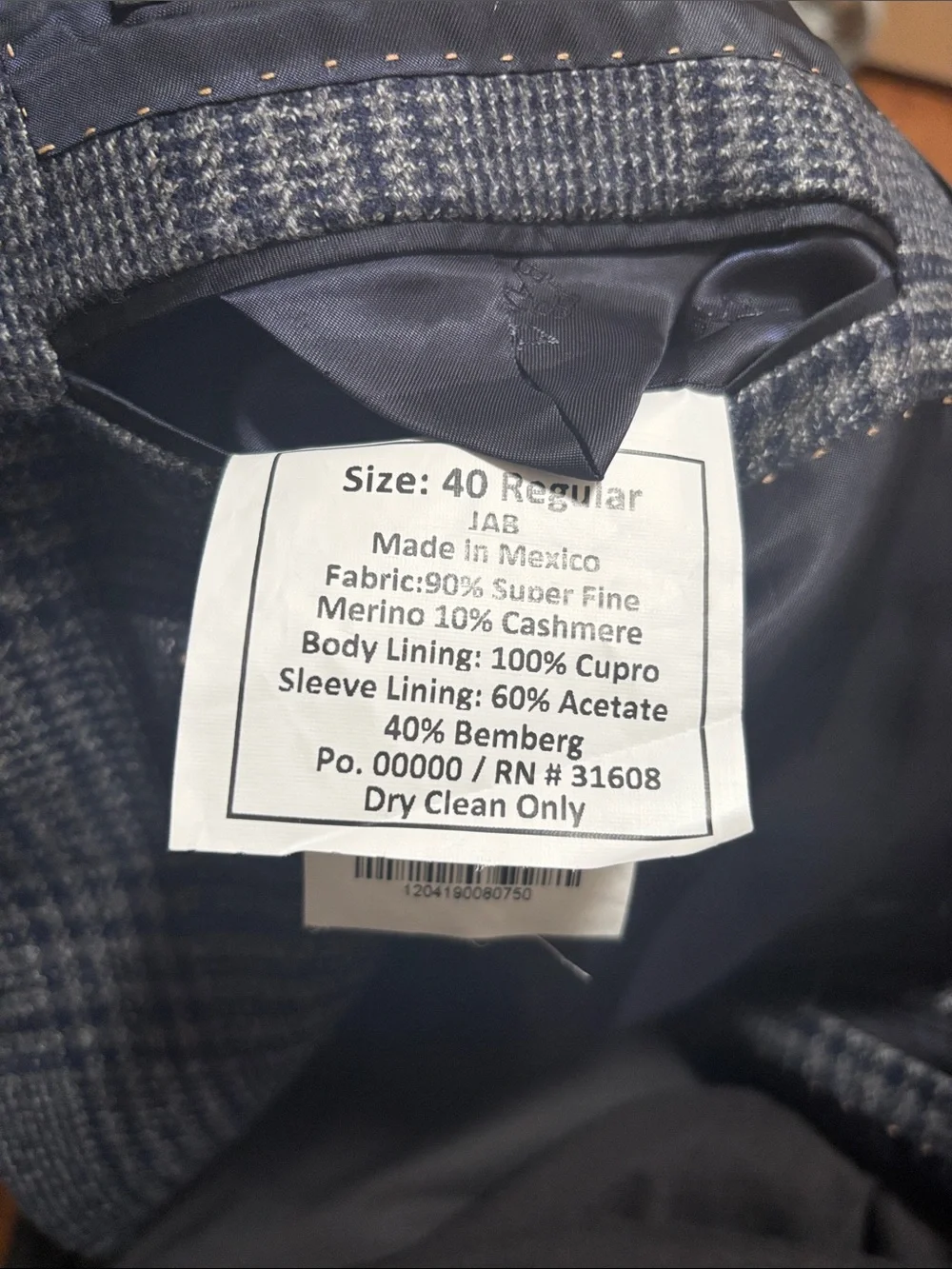 Jos. A Bank Reserve Glen Check Plaid DV Blazer